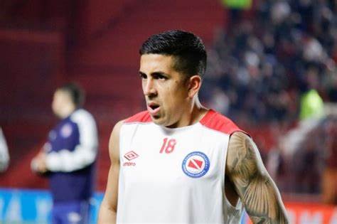 Diego Roberto Sosa Información, Historia, Biografía y más.