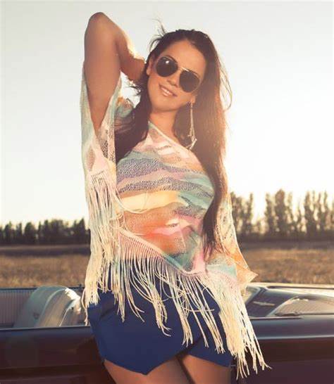 Kátia (cantante) Información, Historia, Biografía y más.